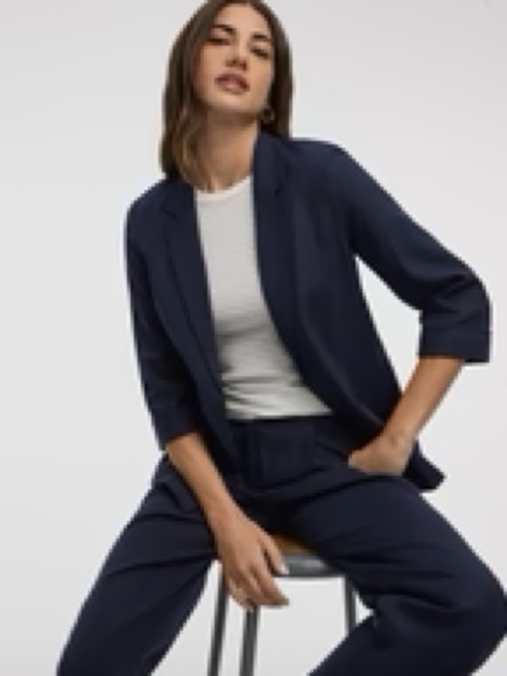 Reitmans Navy 3/4 length sleeved linen Blazer